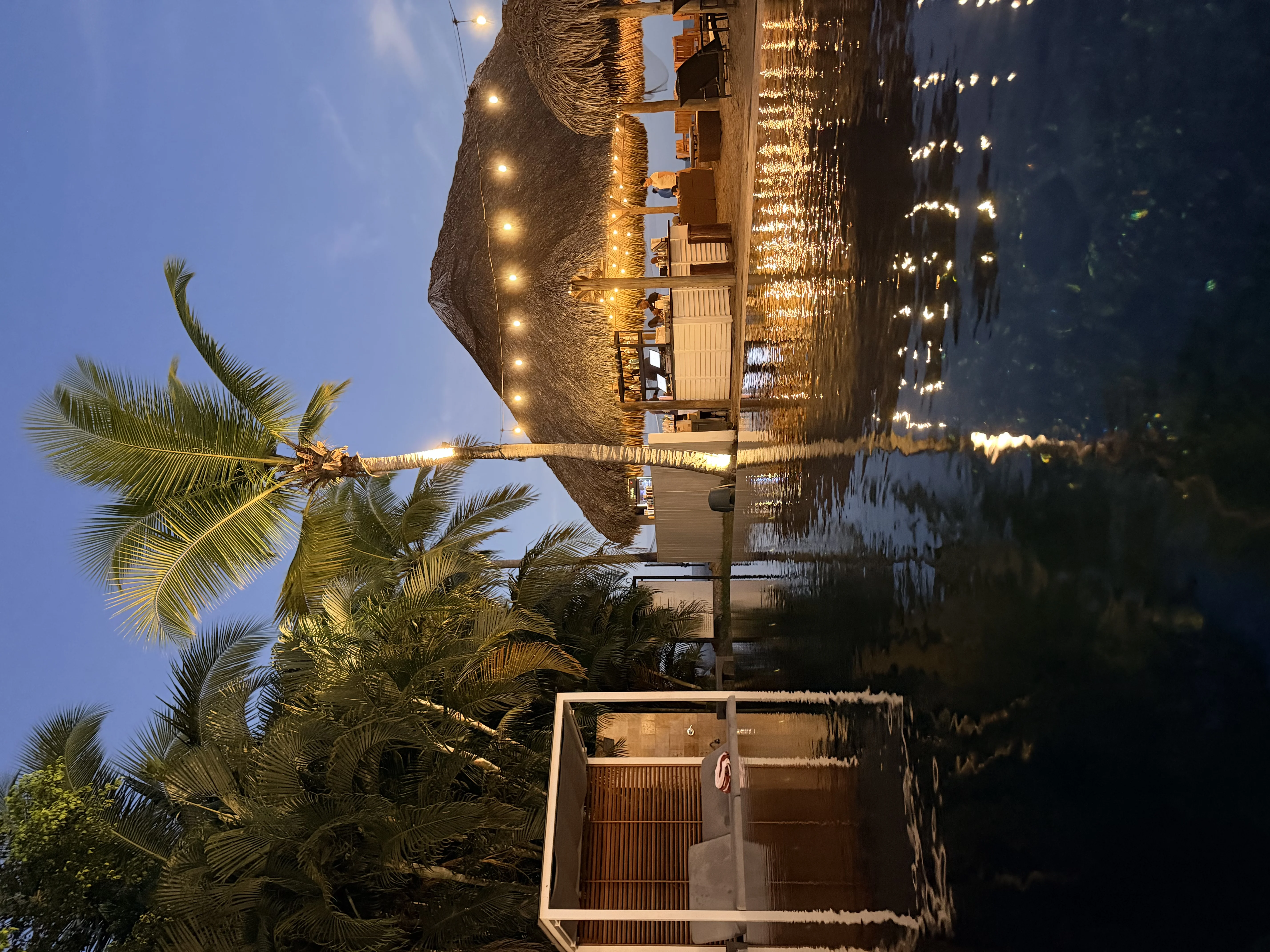 El Faro Beach Club - 2